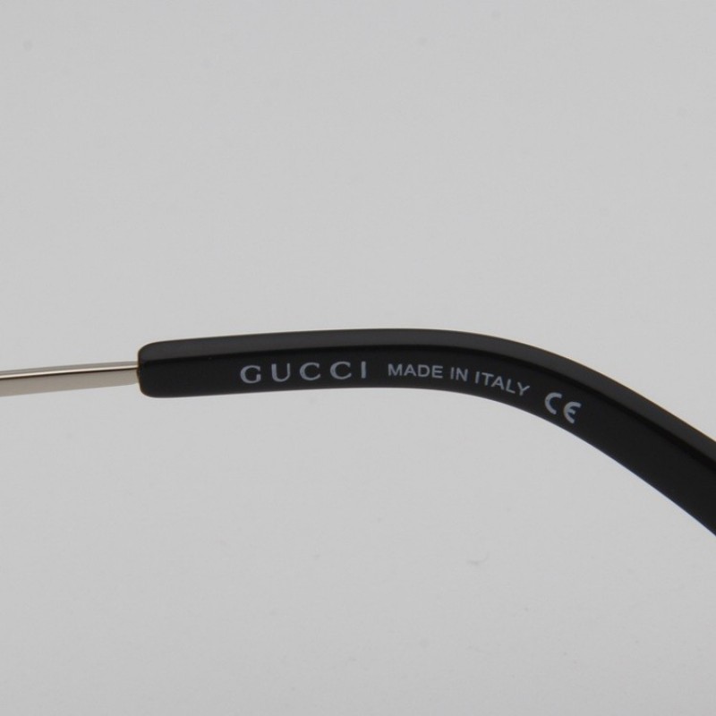 Gucci GG2201 Sunglasses In Blue