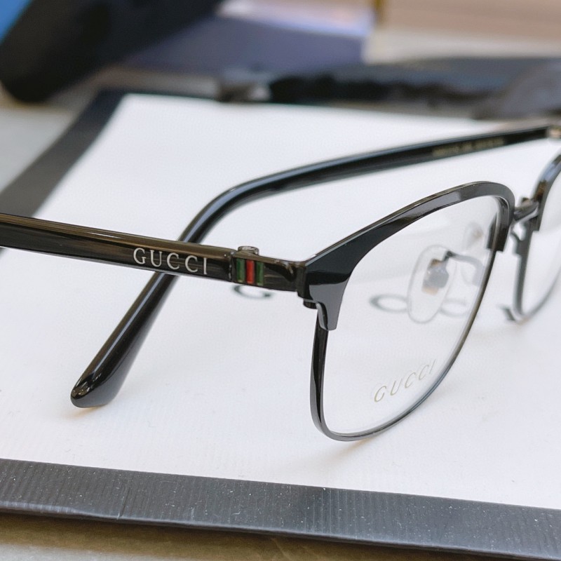 Gucci GG0131O Eyeglasses in Black