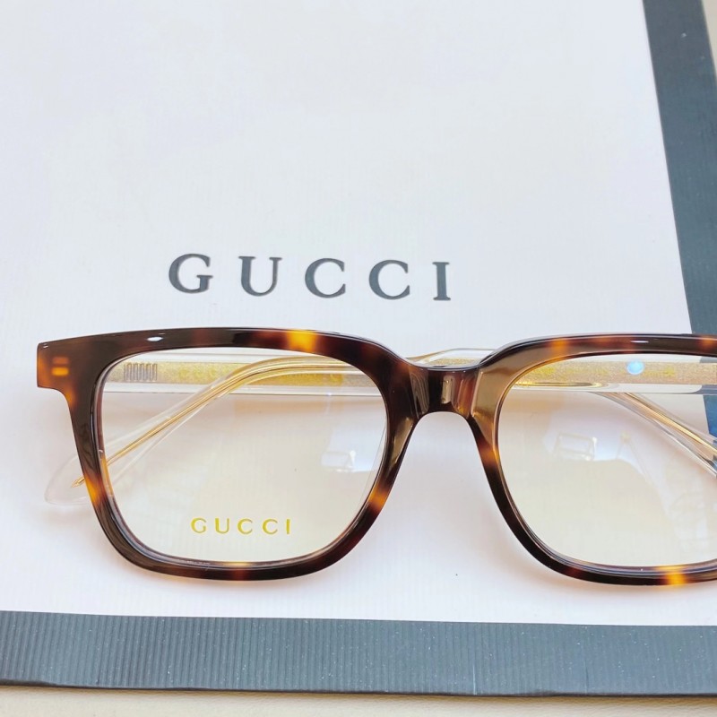 Gucci GG0561O Eyeglasses in Tortoise