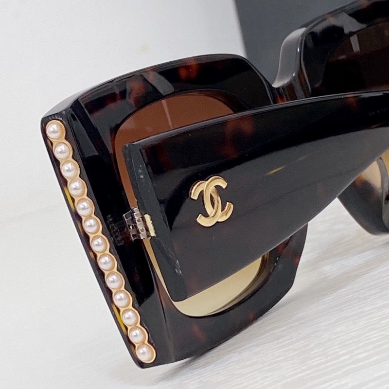 Chanel CH5480 Sunglasses In Tortoiseshell Gradient Brown