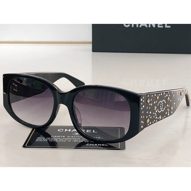 Chanel CH5743 Sunglasses In Black Gradient Gray