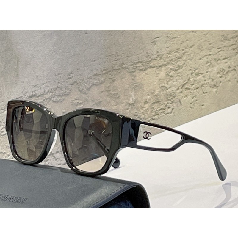 Chanel CH5429 Sunglasses In Black Gradient Gray