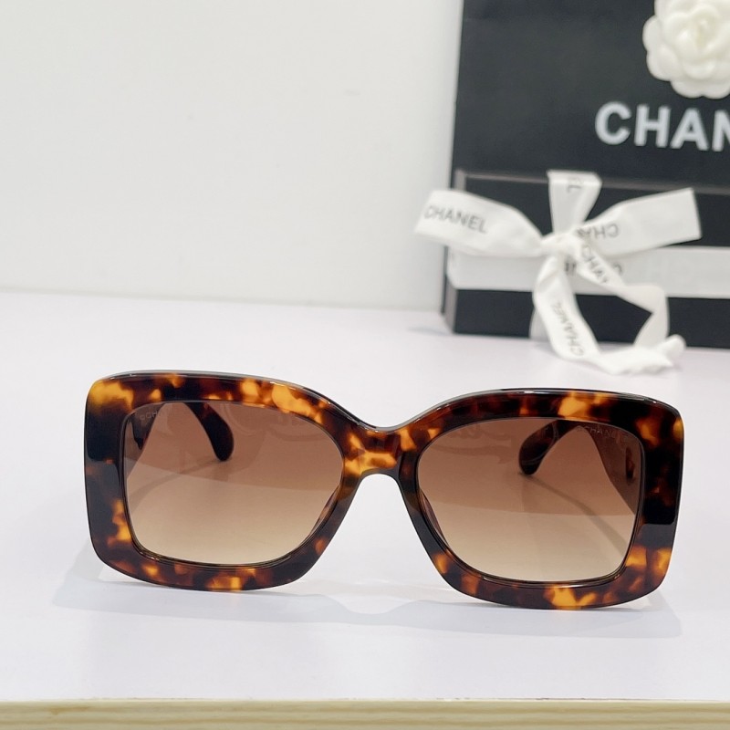 Chanel CH5483 Sunglasses In Tortoiseshell Brown