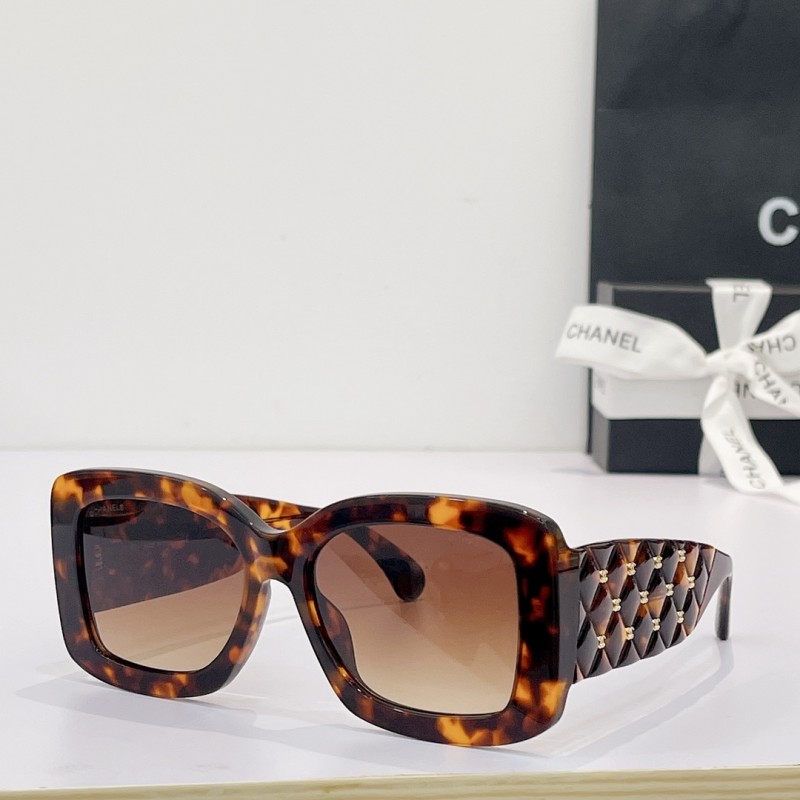 Chanel CH5483 Sunglasses In Tortoiseshell Brown