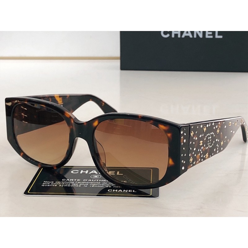 Chanel CH5743 Sunglasses In Tortoiseshell
