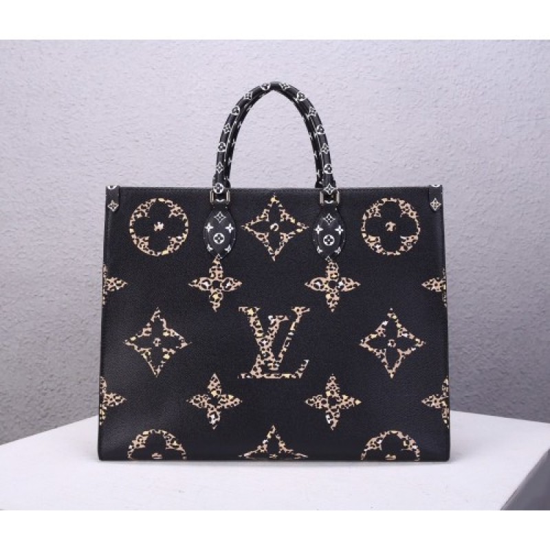 Louis Vuitton Monogram Giant Jungle Onthego M44674