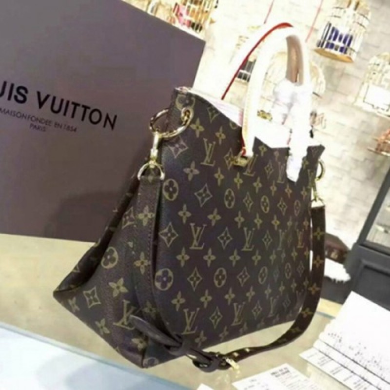 LOUIS VUITTON Pallas handbag M40468