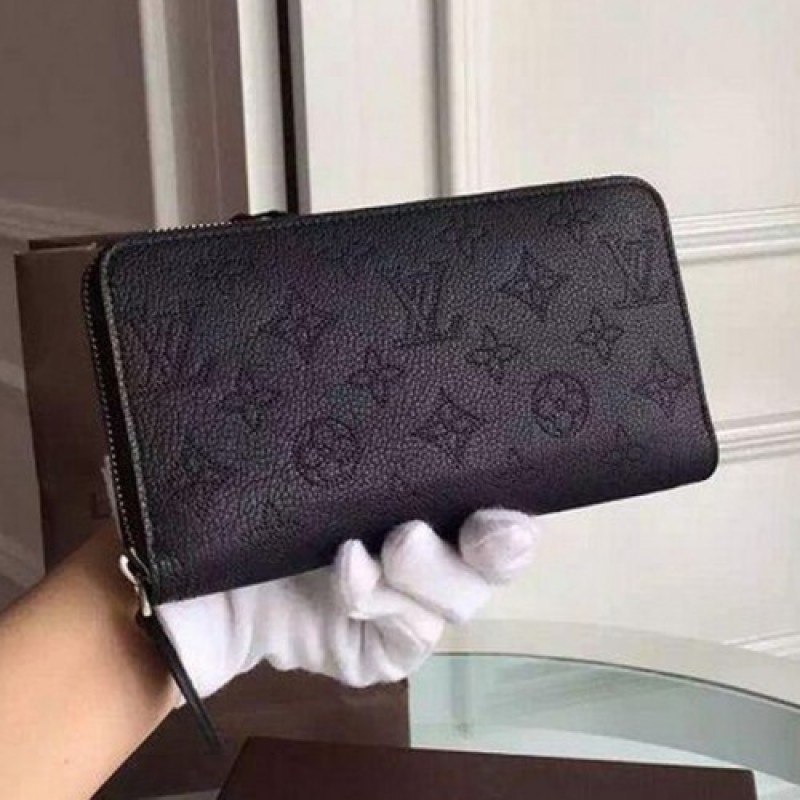 Louis Vuitton M61867 Zippy Wallet Mahina Leather