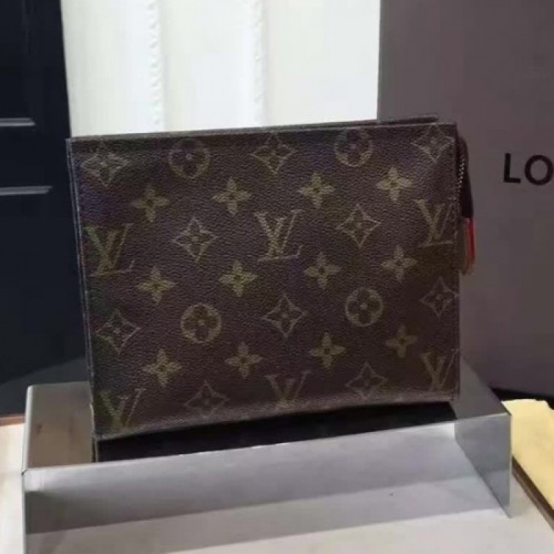 Louis Vuitton Toiletry Pouch M47544