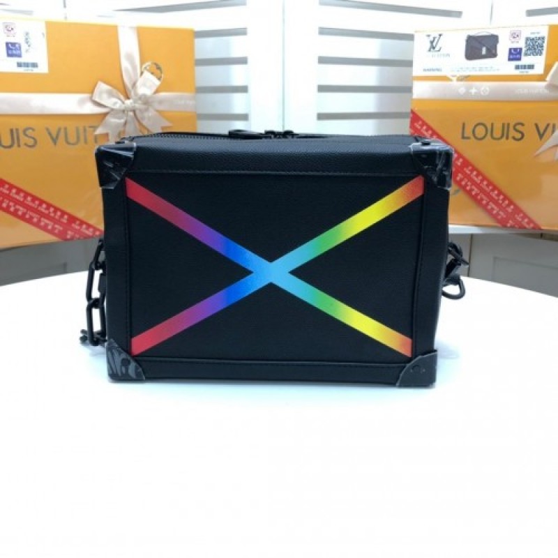 Louis Vuitton Soft Trunk Messenger Bag M30341