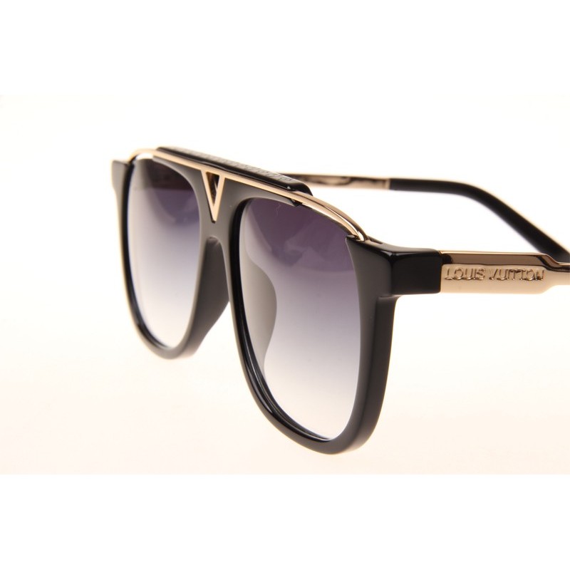 Louis Vuitton Z0937E Sunglasses In Black Gold Gradient Grey