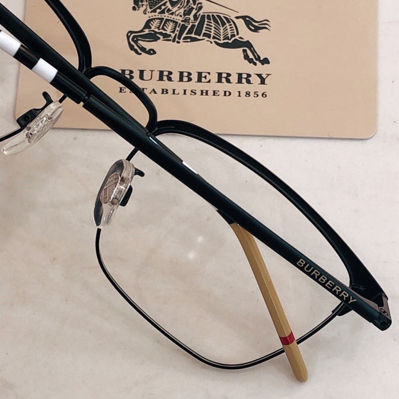 Burbreey BE1332 Eyeglasses In Black