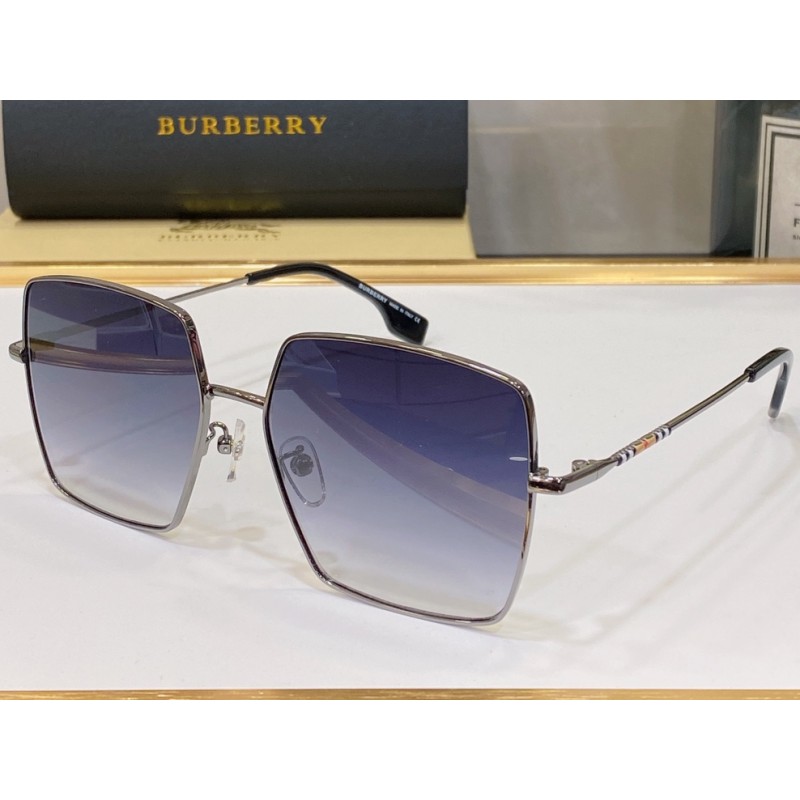 Burberry BE3133 Sunglasses In Gunmetal Gradient Gr...