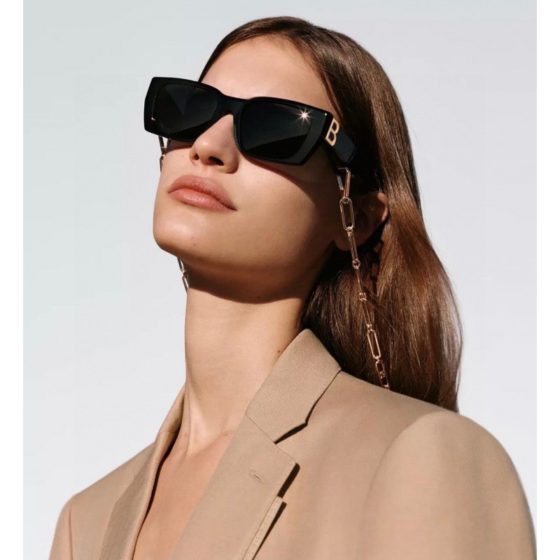 Burberry BE4336 Sunglasses In Black Gold