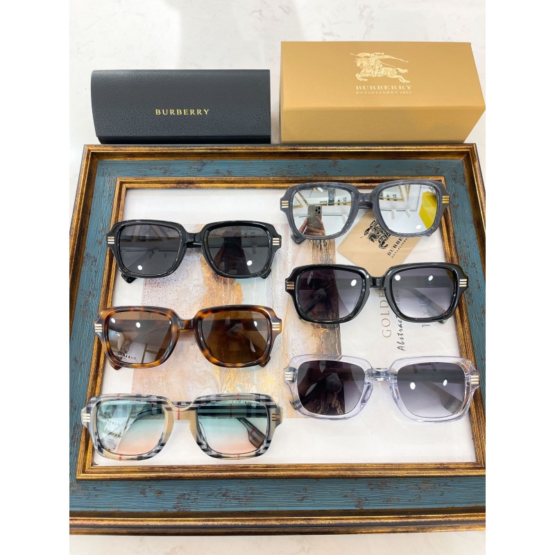 Burberry BE4349 Sunglasses In Black