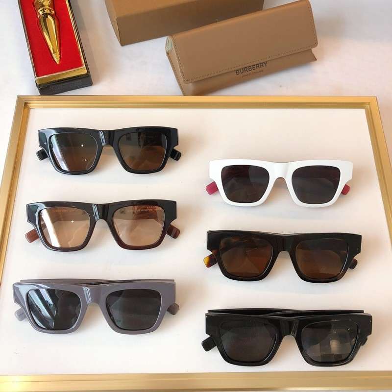 Burberry BE4360 Sunglasses In Black