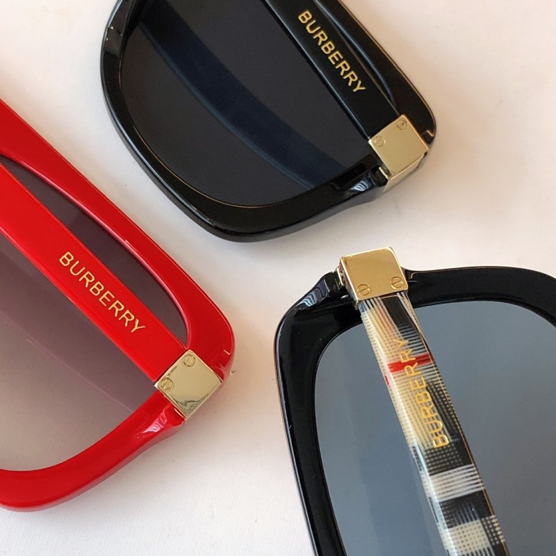 Burberry BE4362 Sunglasses In Red