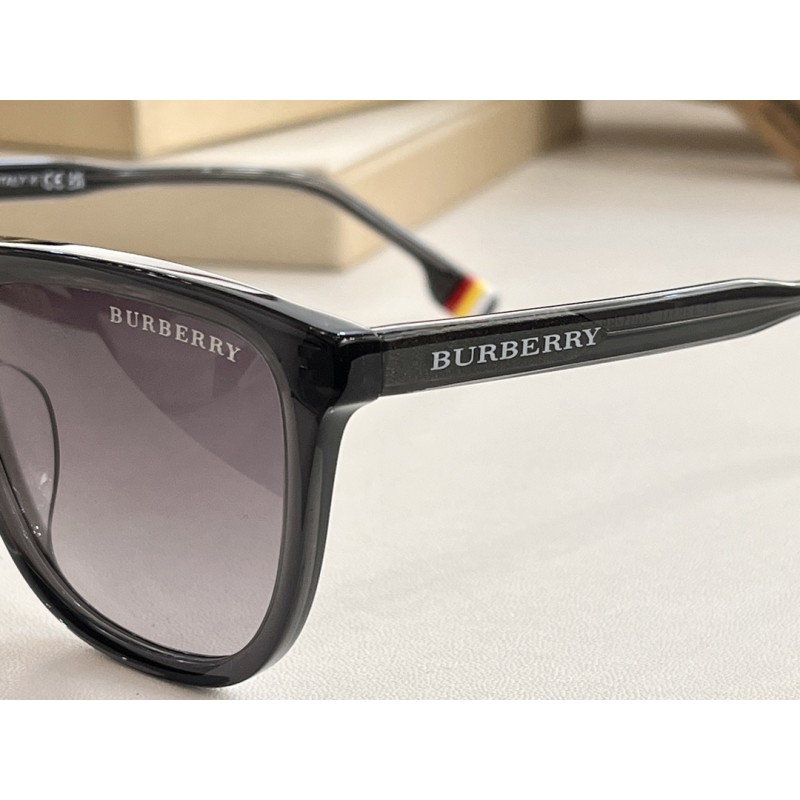 Burberry BE4381 Sunglasses In Black Gradient Gray