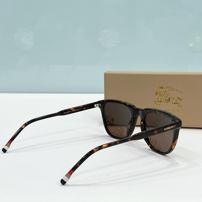 Burberry BE4381 Sunglasses In Tortoiseshell