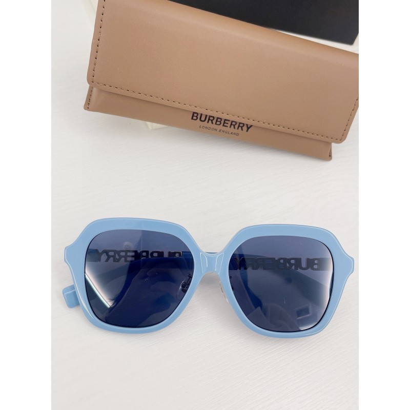 Burberry BE4389 Sunglasses In Blue