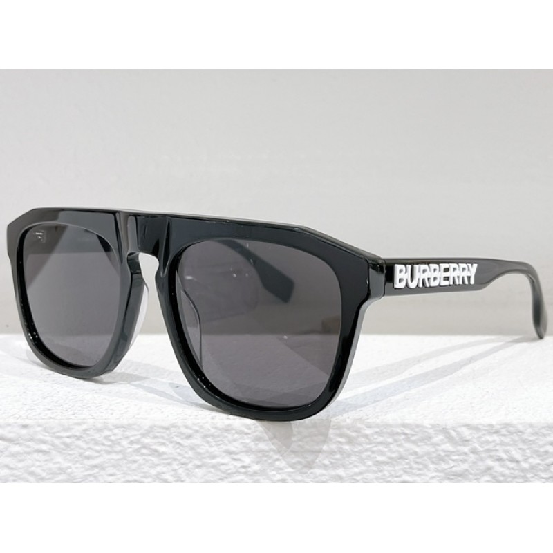 Burberry BE4396 Sunglasses In Black