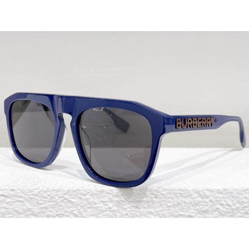 Burberry BE4396 Sunglasses In Blue