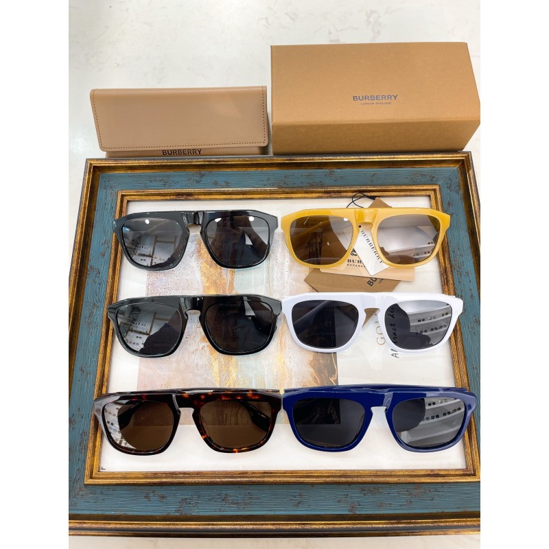 Burberry BE4396 Sunglasses In Blue